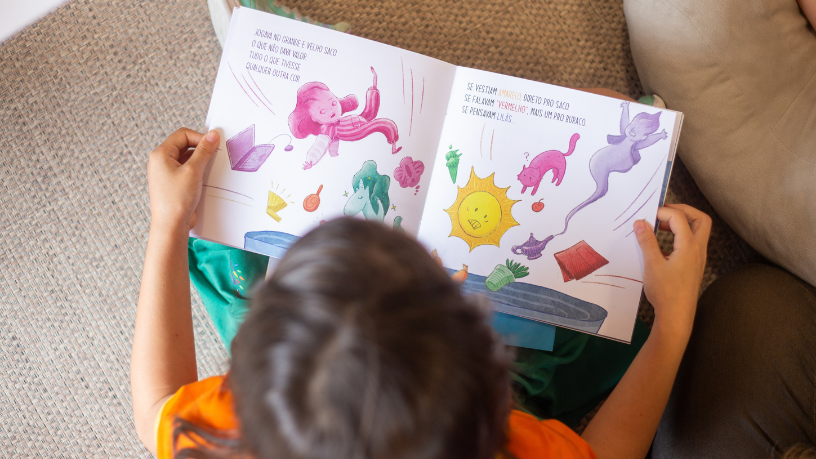 Saiba por que a literatura, segundo a Sigma Educação e Tecnologia Ltda, é fundamental para formar leitores críticos e conscientes.